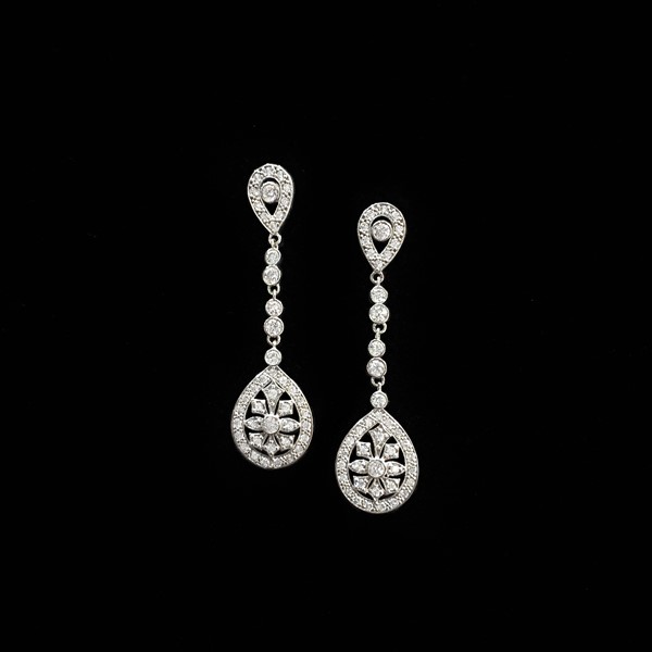 Pendientes Eternity de oro blanco Bouquet