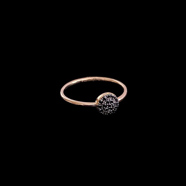 Anillo Endless de oro rosa y diamantes negros Broquel