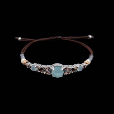 Pulsera Cloris de plata, cuarzos y calcedonia Afrodita