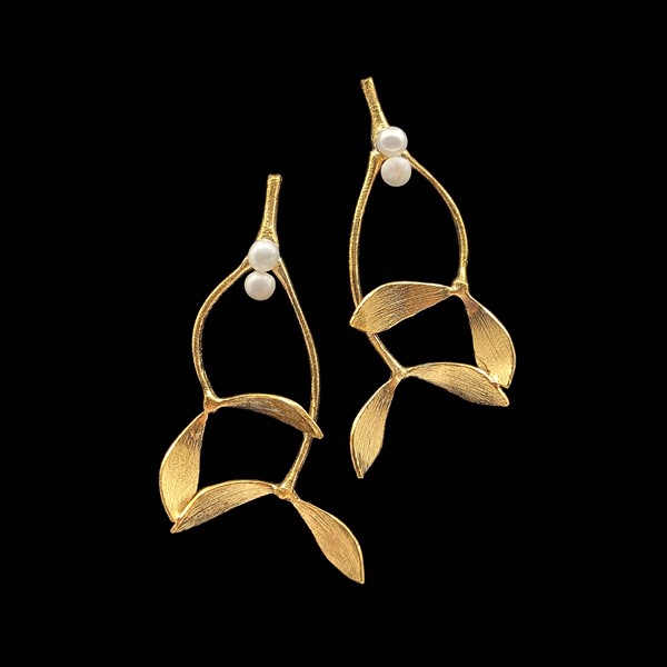 Pendientes Ananda de plata dorada y perlas Yuva