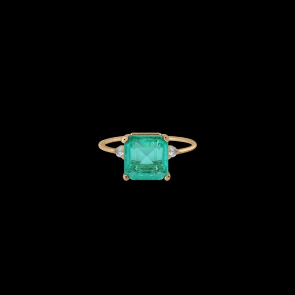Anillo Petite de oro y cuarzo verde Mistral
