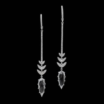 Pendientes Elixir de oro blanco, topacios y diamantes Aroma