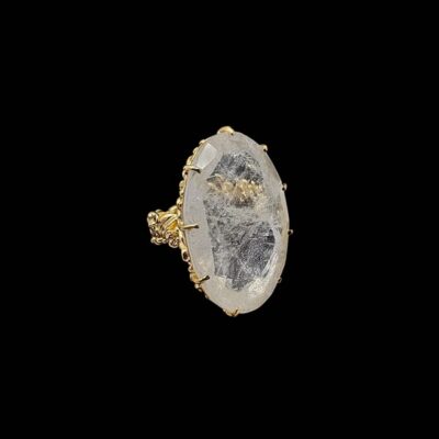 Anillo Oniria de plata dorada y cuarzo blanco Delirio