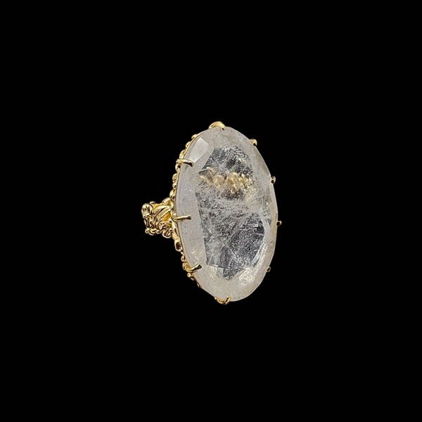 Anillo de plata dorada y cuarzo blanco Anillo de plata dorada y cuarzo blanco